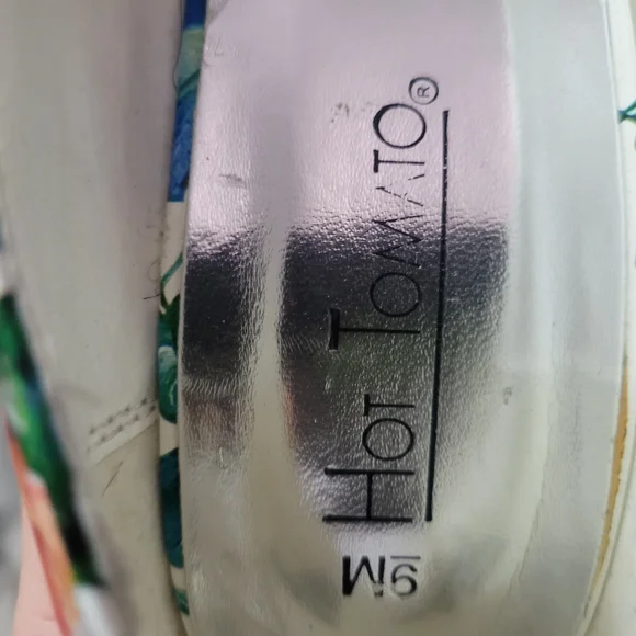 Hot Tomato Women's Floral Heels - Multicolor - Picture 3 of 8